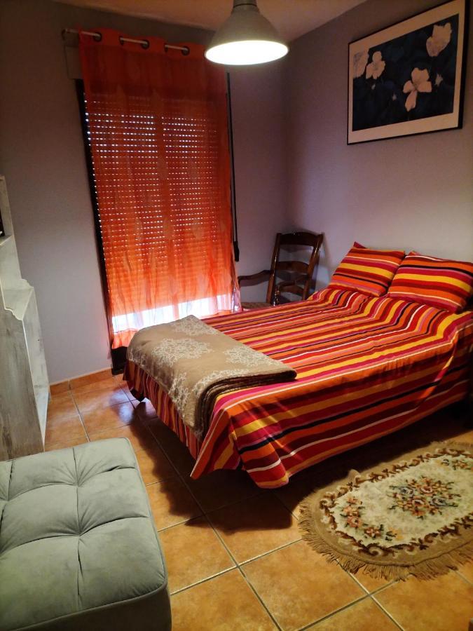 Casa En Zuheros 4 A 5 Personas 외부 사진